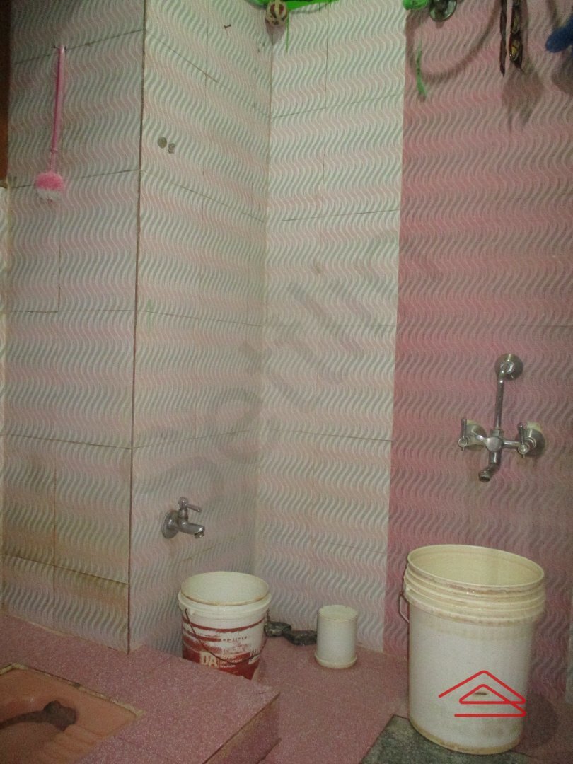 Sub Unit : bathrooms 1