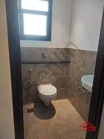 Servant Bathroom 1