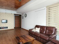 Hall 1