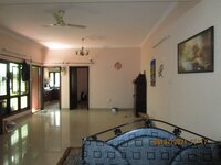 Hall 1