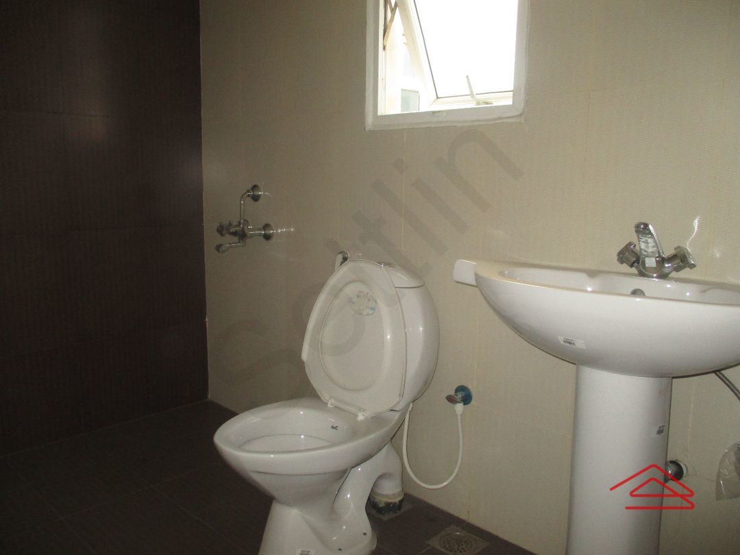 Bathroom 4
