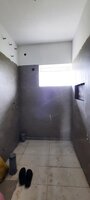 Sub Unit : bathrooms 3