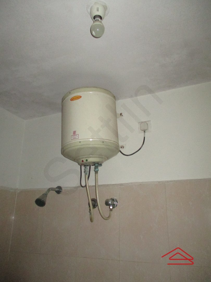 Sub Unit : bathrooms 2