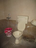 Sub Unit : bathrooms 1