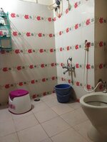 bathroom 4