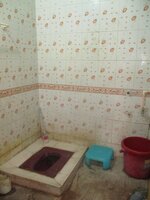 Sub Unit : bathrooms 2
