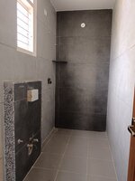 Sub Unit : bathrooms 2