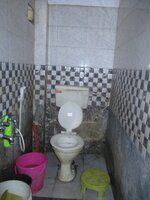 Sub Unit : bathrooms 1