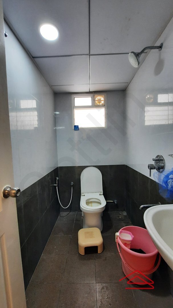 Bathroom 2