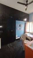 Sub Unit : bedrooms 2