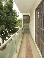 Sub Unit : balconies 1
