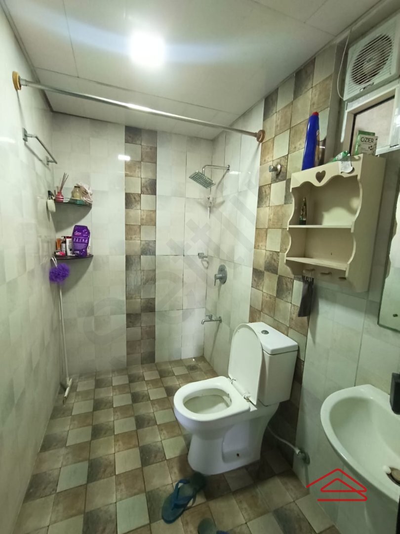 Bathroom 2