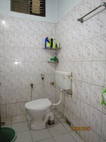 Sub Unit : bathrooms 1