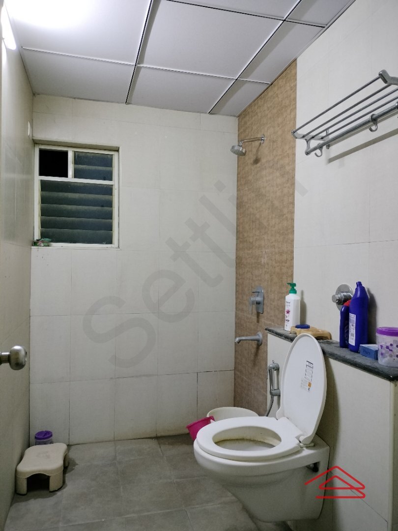 Bathroom 2