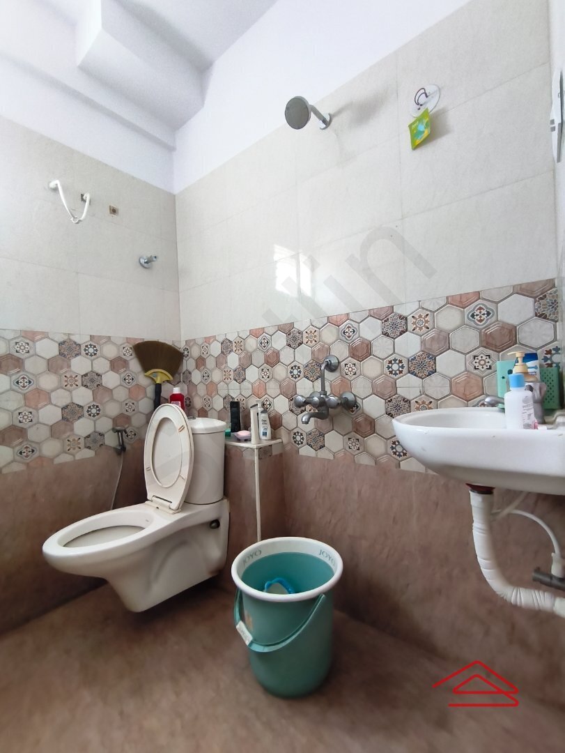 Bathroom 2
