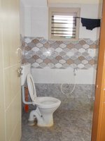Sub Unit : bathrooms 1