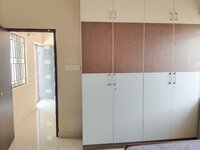 Sub Unit : bedrooms 1