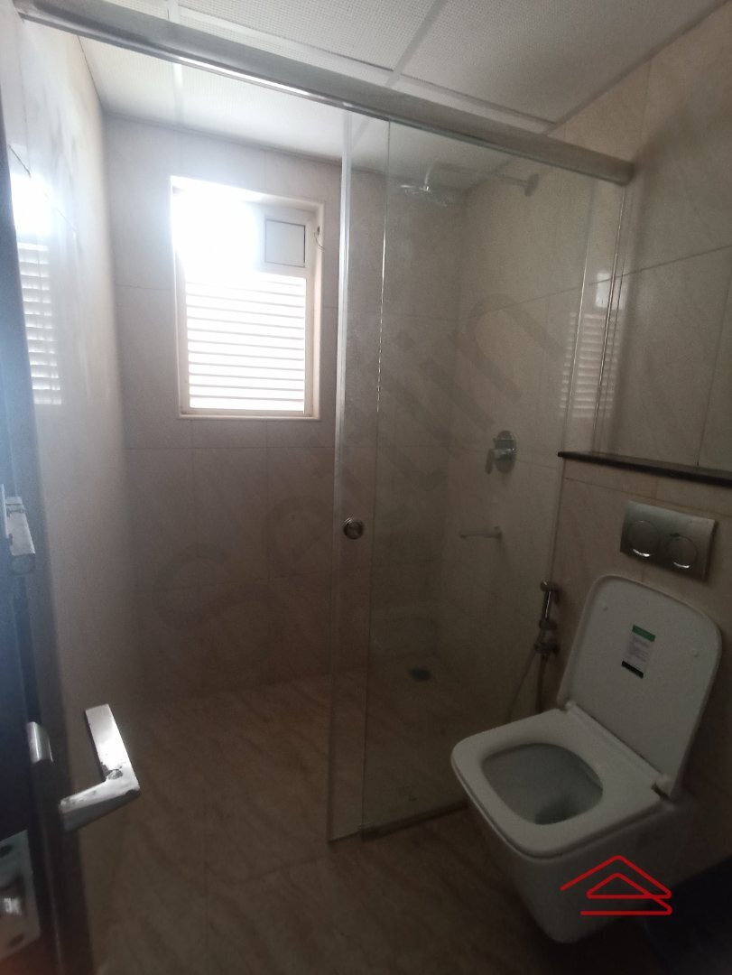 Bathroom 4