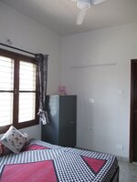 Sub Unit : bedrooms 2