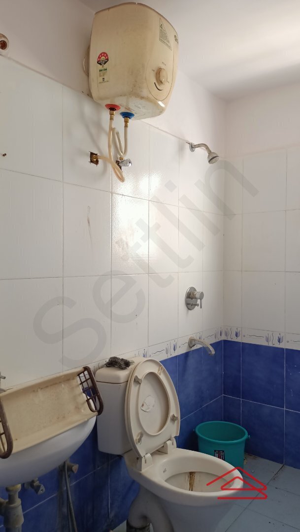 Bathroom 2