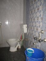Sub Unit : bathrooms 1