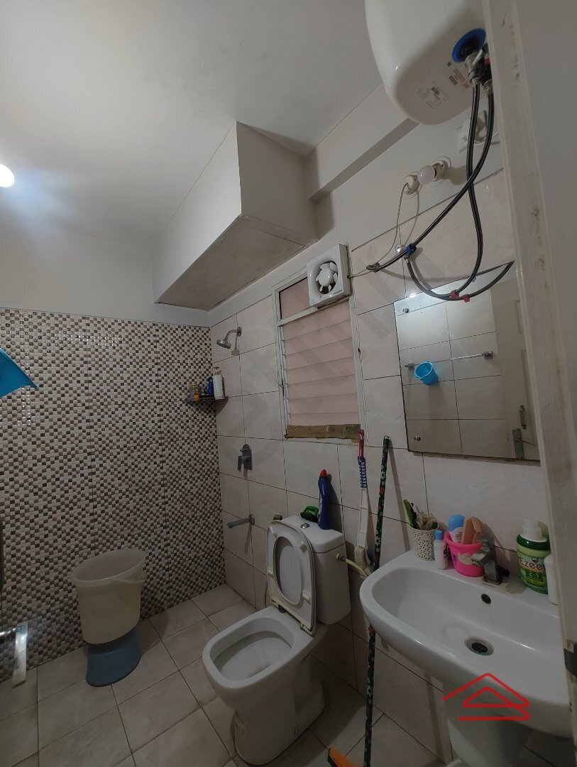 Bathroom 3