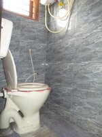 Sub Unit : bathrooms 1