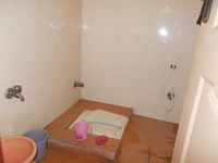Sub Unit : Bathroom 3