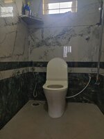 Sub Unit : bathrooms 1