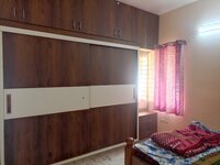 Sub Unit : bedrooms 1