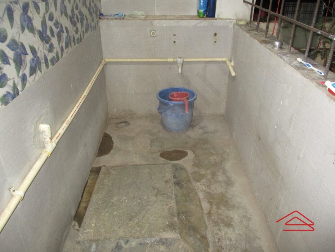 Sub Unit : bathrooms 2