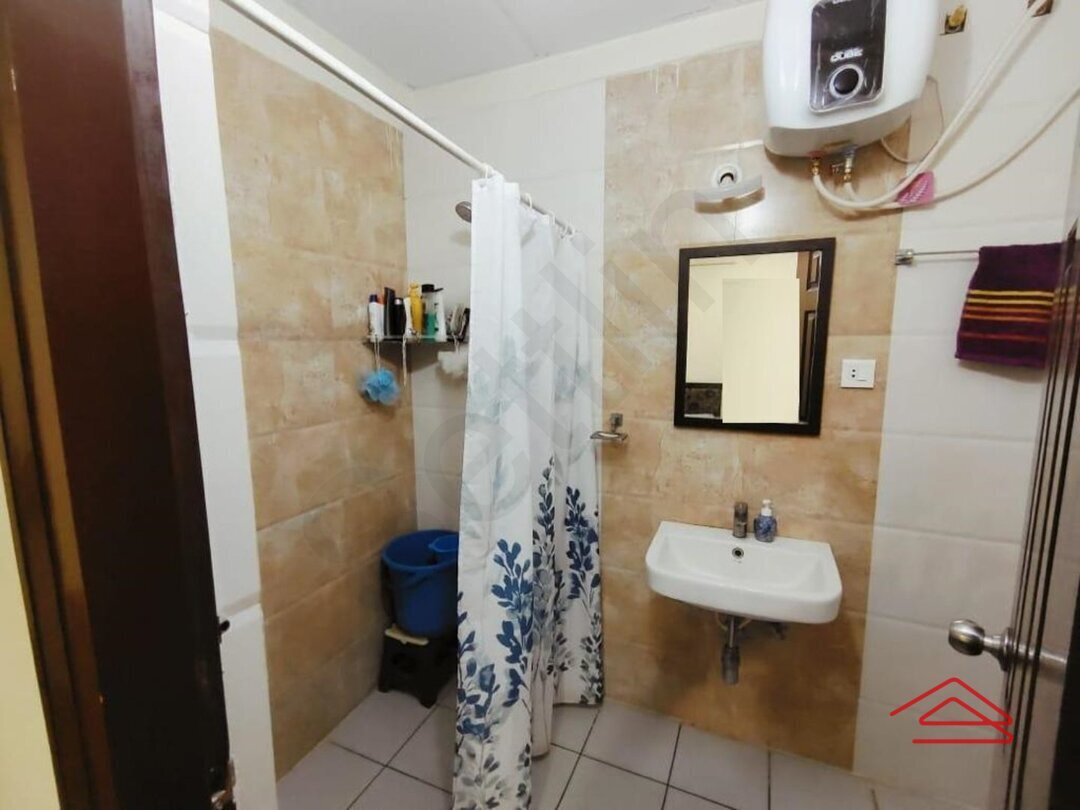 Bathroom 2