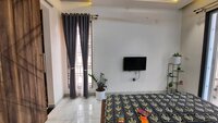 bedrooms 1