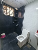 bathrooms 1