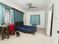 bedrooms 2