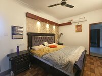 bedrooms 1
