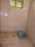 Sub Unit : bathrooms 1