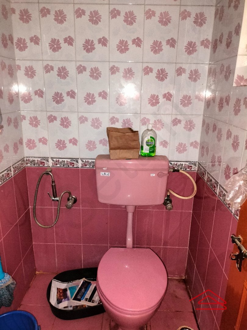 Sub Unit : bathrooms 2