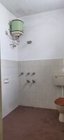 Sub Unit : bathrooms 1