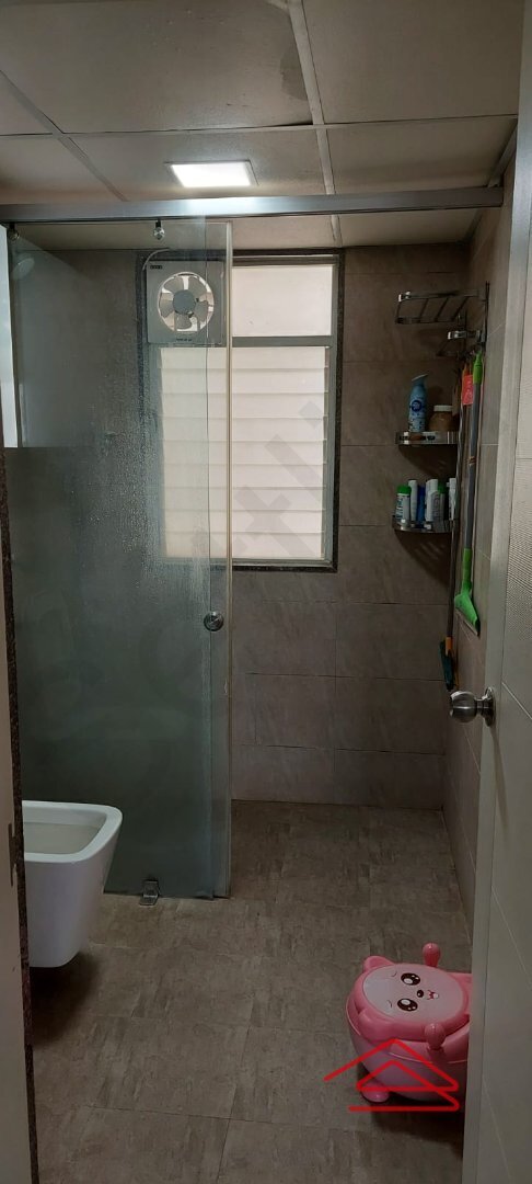 Bathroom 2