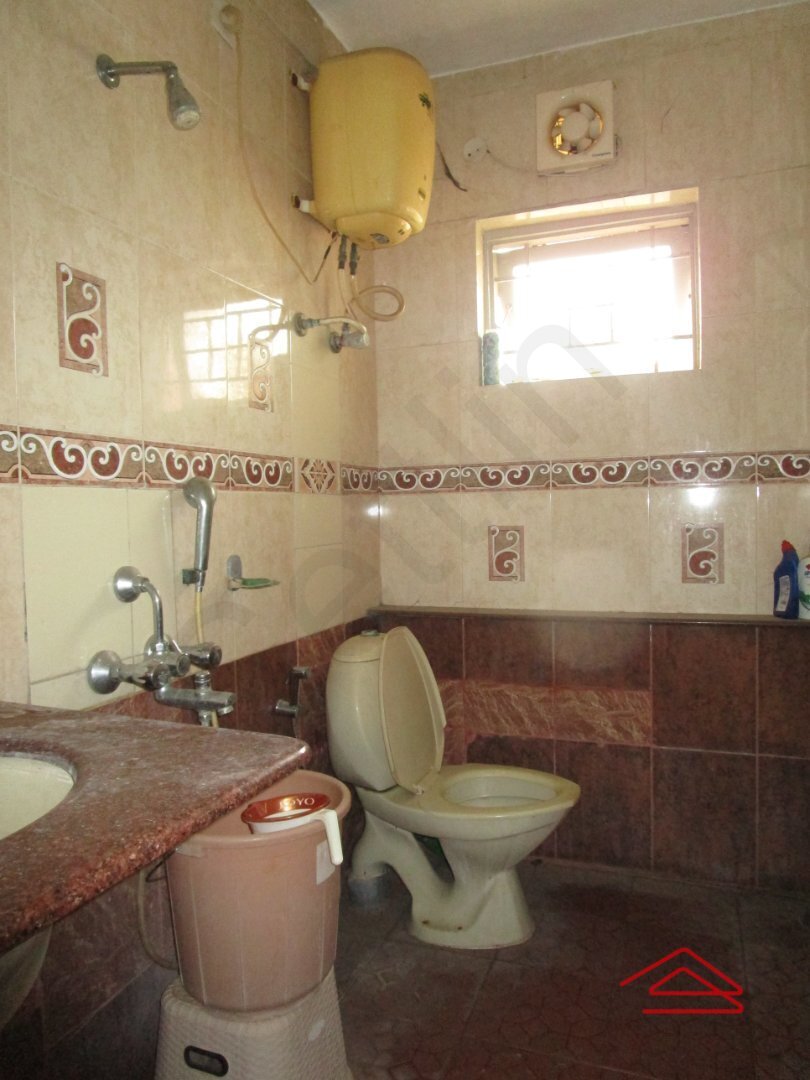 Bathroom 2