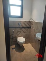 Servant Bathroom 1