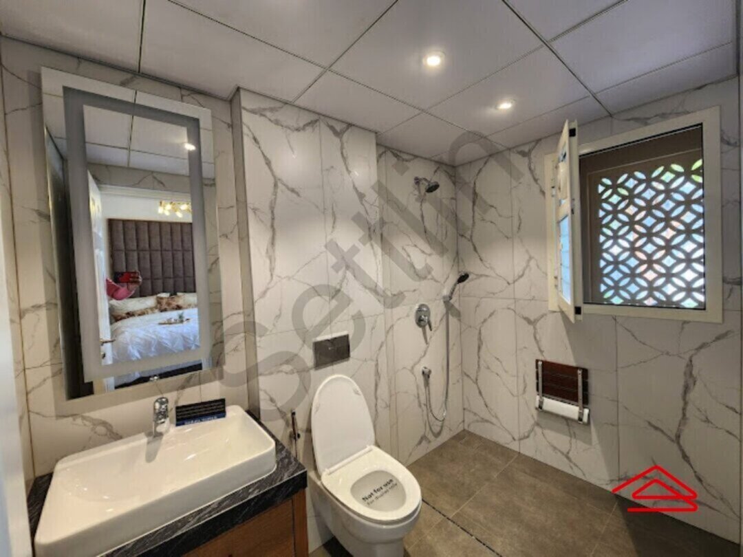 Bathroom 3
