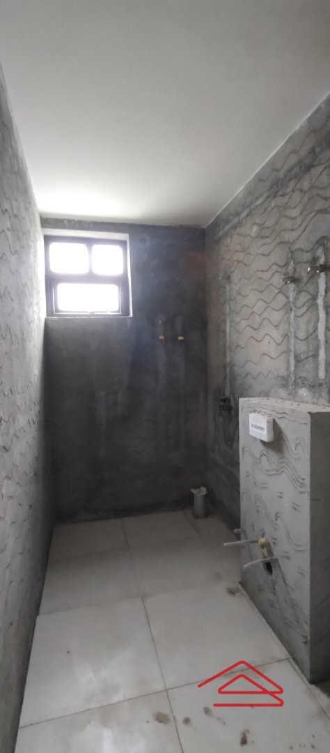 Bathroom 4