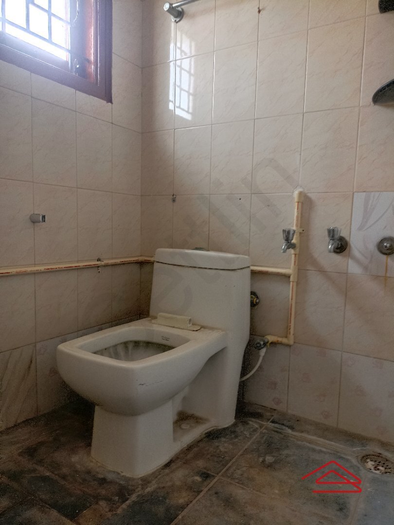 Bathroom 4