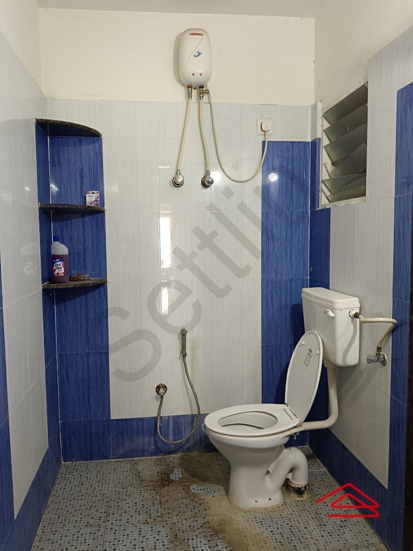Bathroom 2