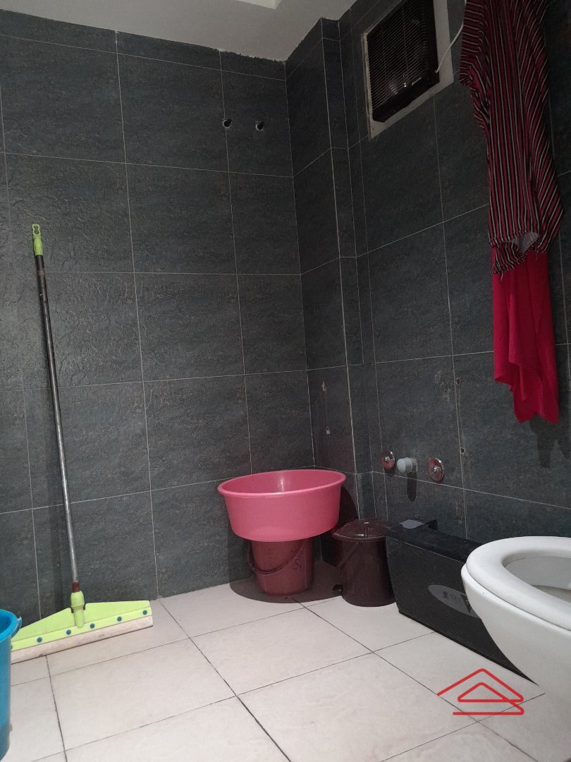 Bathroom 5