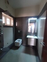 bathrooms 3