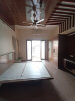bedrooms 2