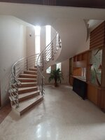 halls 1